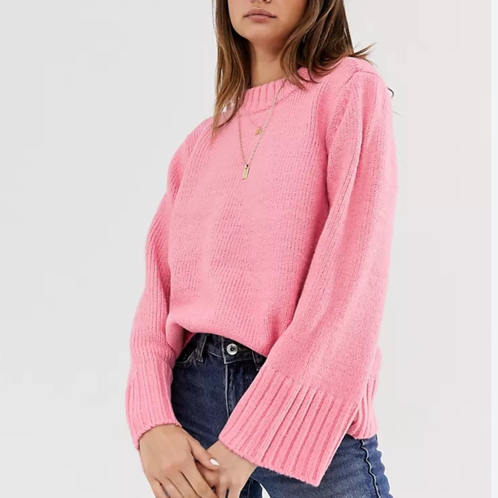 Classic Pink Women’s Crewneck Sweater